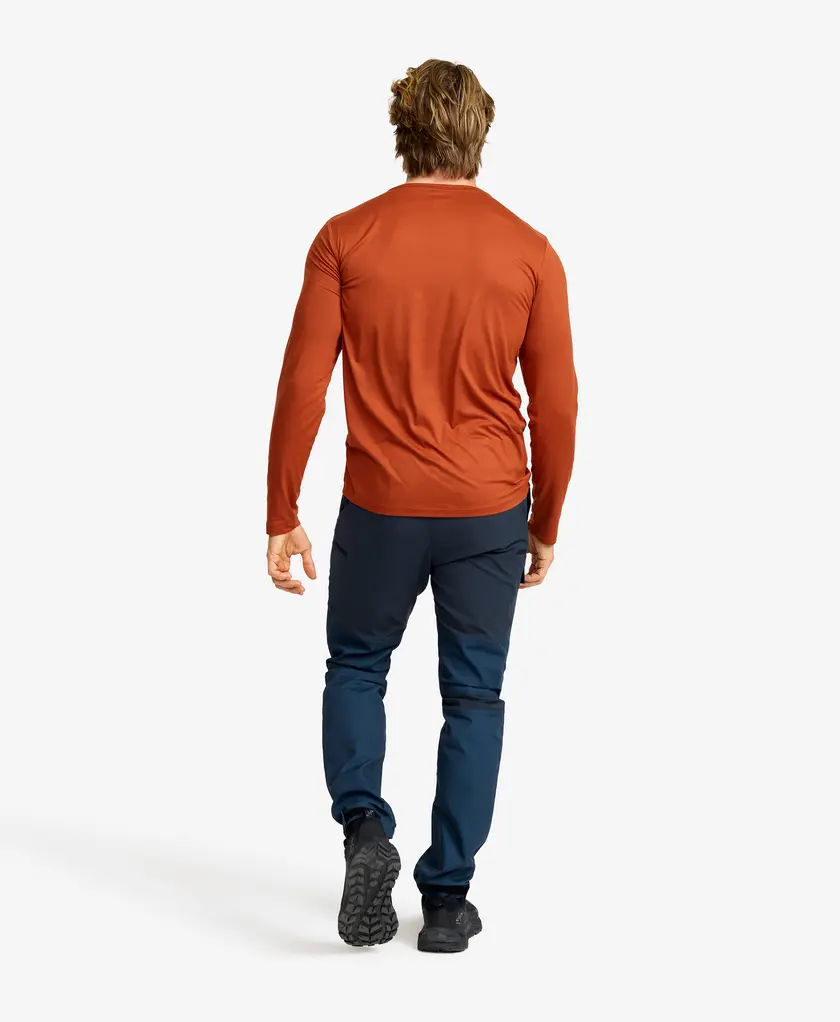 Mission Long-sleeved T-shirt Men