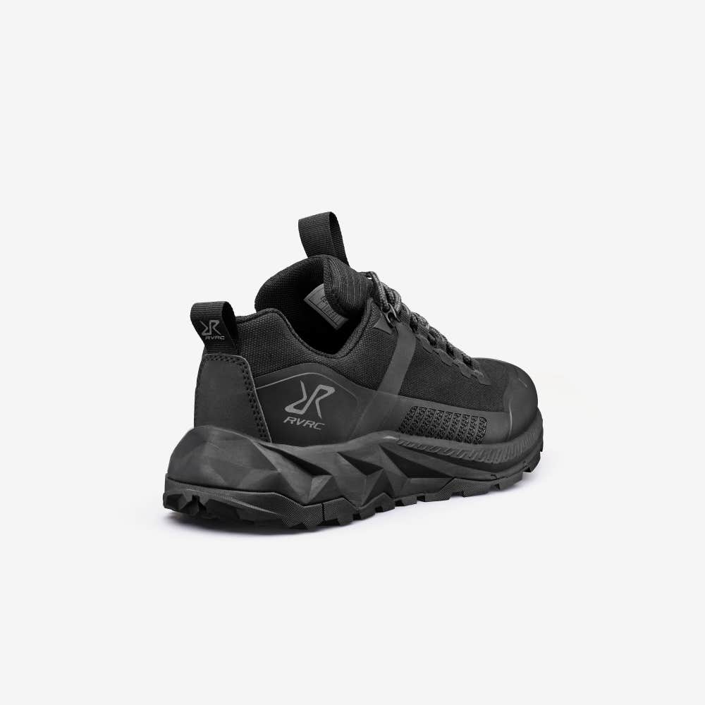 Phantom Trail Low Hiking Shoes