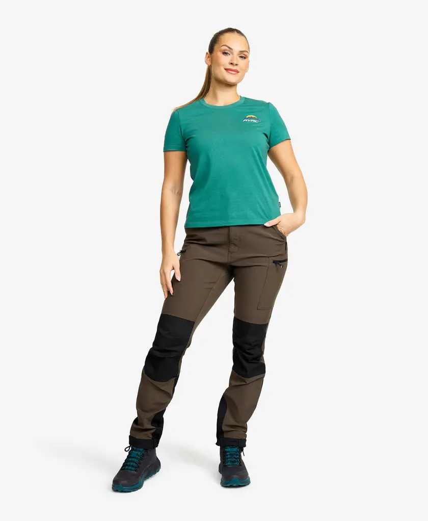 Easy Mountain Slim Fit T-shirt Women