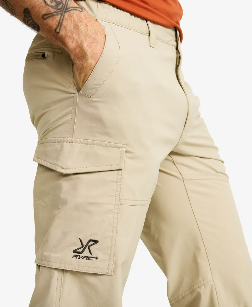 Adventure 3/4 Cargo Stretch Trousers Men