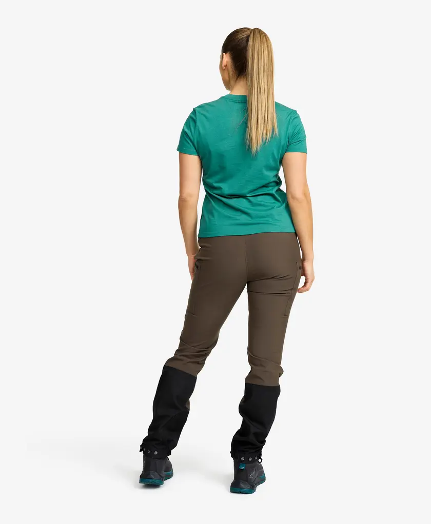 Easy Mountain Slim Fit T-shirt Women